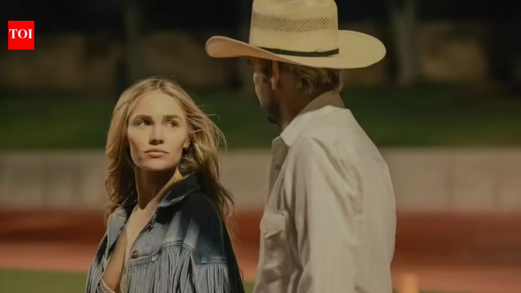 ‘लैंडमैन’ स्टार मिशेल रैंडोल्फ ने बिली बॉब थॉर्नटन से पूछा कि क्या उन्होंने सचमुच एंजेलिना जोली का खून पिया है?