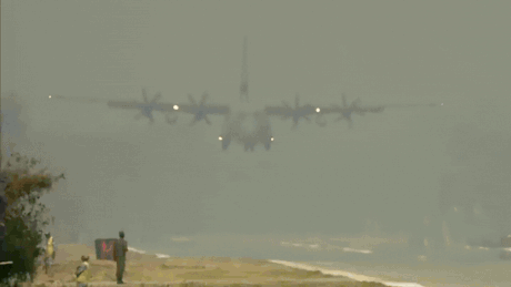 देखें: पीएम मोदी डिब्रूगढ़ आपातकालीन लैंडिंग सुविधा पर उतरे, आईएएफ एयर शो में भाग लिया