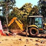 लालों के खिलाफ अपने युद्ध में, सीआरपीएफ अब माओवादी ‘स्मारकों’ को मिटा रहा है।