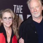 पति टिमोथी बसफील्ड के बाल शोषण के आरोपों के बीच मेलिसा गिल्बर्ट काम पर लौट आईं