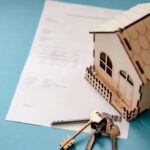 घर ख़रीदना? स्थान, कानूनी जांच और बहुत कुछ; क्या ध्यान रखें