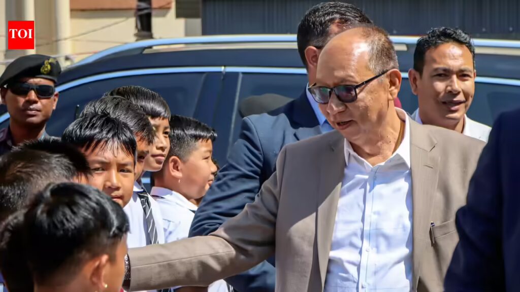 मणिपुर हिंसा के बाद पहली बार, सीएम को कुकी और मेइटिस एक मंच पर मिले