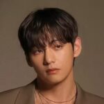 HYBE-मिन ही-जिन कानूनी लड़ाई में निजी संदेश सामने आने के बाद BTS के V ने चुप्पी तोड़ी |