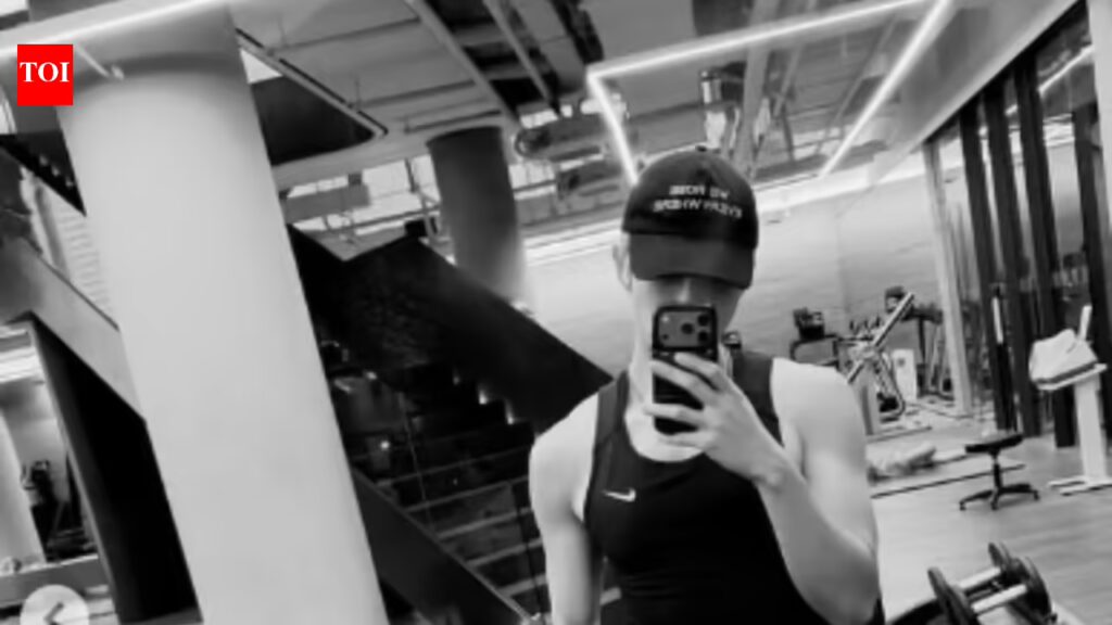 बीटीएस ‘अरिरंग’ की वापसी की तैयारी में आरएम ने सेना के बाद 15 किलो वजन कम किया; जिन आश्चर्य से प्रतिक्रिया करता है | के-पॉप फिल्म समाचार