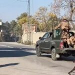 खैबर पख्तूनख्वा में समन्वित आतंकवादी हमले में 5 पाकिस्तानी पुलिसकर्मी मारे गए