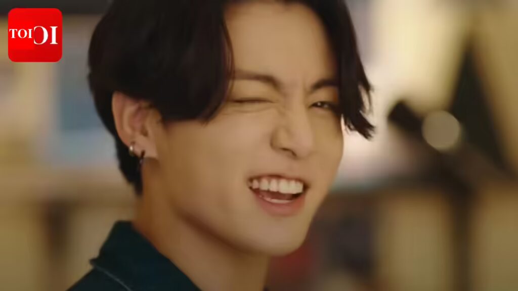 जुंगकुक केल्विन क्लेन मुक्केबाज: ‘बेबीगर्लिज्म’: जुंगकुक के फोटोशूट में मुक्केबाजों को ‘कपड़े पहनने वाले’ के रूप में सूचीबद्ध करने पर प्रशंसकों की प्रतिक्रिया | के-पॉप फिल्म समाचार