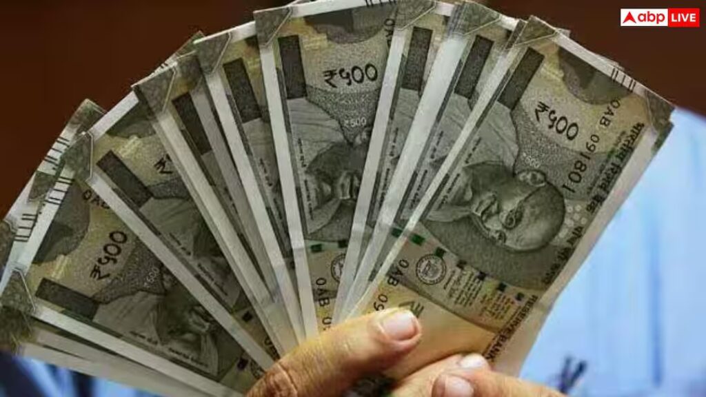 क्या आप एफडी लेने की योजना बना रहे हैं? सही मौका न चूकें, पता करें कि कौन सा बैंक वरिष्ठ नागरिकों के लिए सबसे अधिक ब्याज दरें प्रदान करता है।