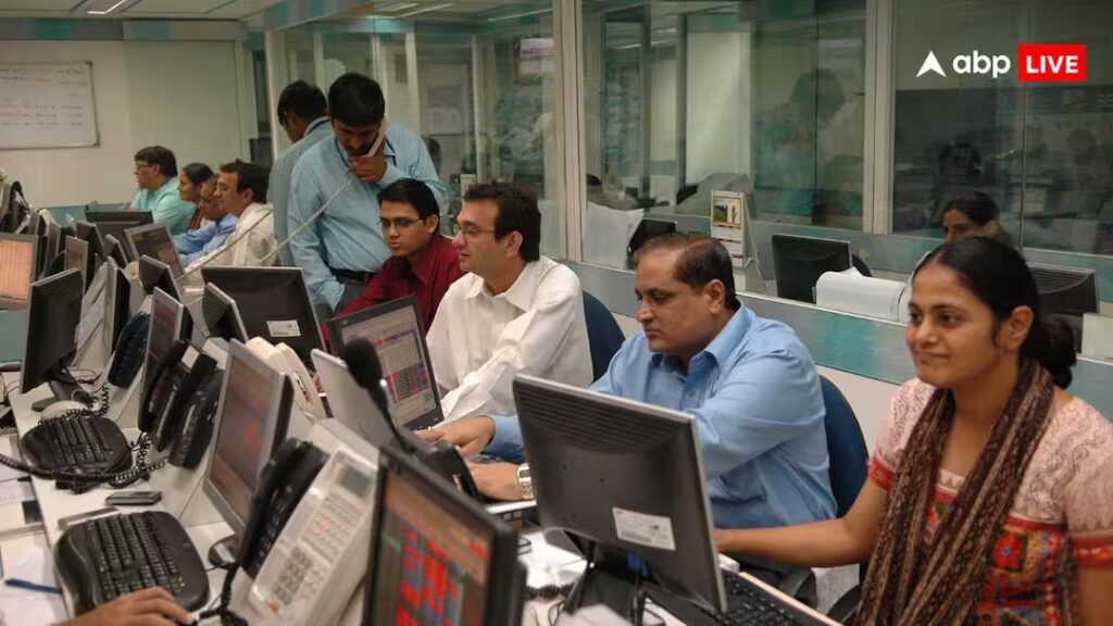 सिगरेट का ये स्टॉक बना नोट छापने की मशीन, 3 दिन में दिया 31% रिटर्न; स्टॉक खरीदने की जल्दबाजी क्यों? 1 सिगरेट का ये स्टॉक बना नोट छापने की मशीन, 3 दिन में दिया 31% रिटर्न; स्टॉक खरीदने की जल्दबाजी क्यों?