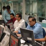 सिगरेट का ये स्टॉक बना नोट छापने की मशीन, 3 दिन में दिया 31% रिटर्न; स्टॉक खरीदने की जल्दबाजी क्यों?