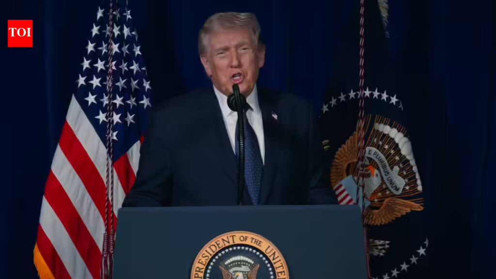 ‘आत्मसमर्पण करें या निश्चित मौत का सामना करें’: अमेरिका-इजरायल के ईरान पर हमले के बीच ट्रम्प का युद्ध संबंधी अपडेट – शीर्ष उद्धरण