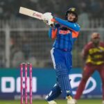 ‘बहुत कम समय में स्टार बन गए’: पूर्व क्रिकेटर ने सेमीफाइनल से पहले अभिषेक पर साधा निशाना