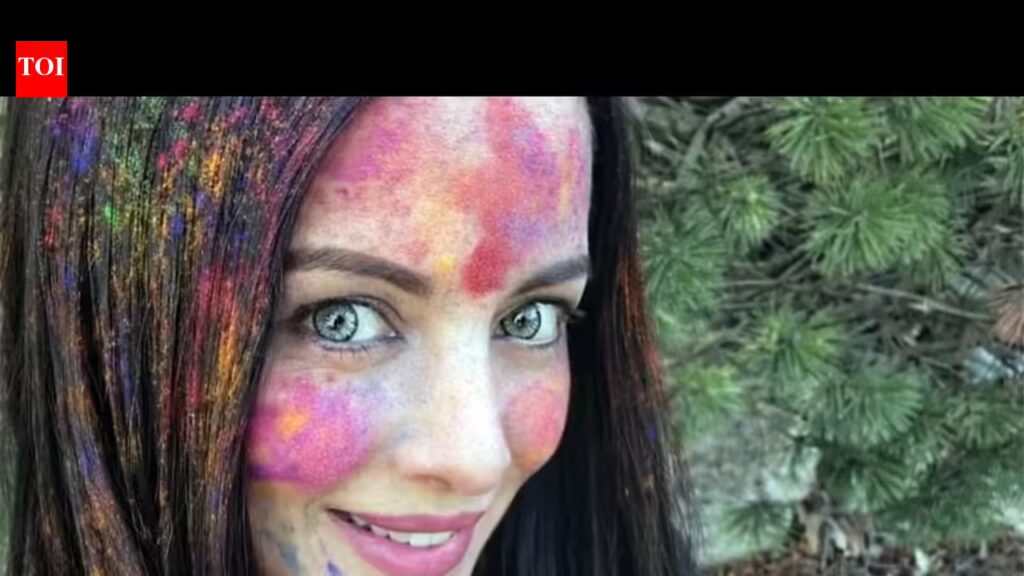 सेलिना जेटली होली पोस्ट: सेलिना जेटली ने जीवन में नाटकीय बदलाव के बाद भावनात्मक होली पोस्ट में दुख और घर को दर्शाया है | हिंदी मूवी समाचार