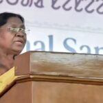 ‘मैं बहुत दुखी हूं’: राष्ट्रपति मुर्मू ने संथाल कार्यक्रम के लिए ममता सरकार द्वारा छोटी जगह आवंटित करने पर आपत्ति जताई