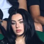 ब्रैट युग की सफलता के बाद चार्ली एक्ससीएक्स ने संगीत से हटकर अभिनय करने का संकेत दिया | अंग्रेजी मूवी समाचार