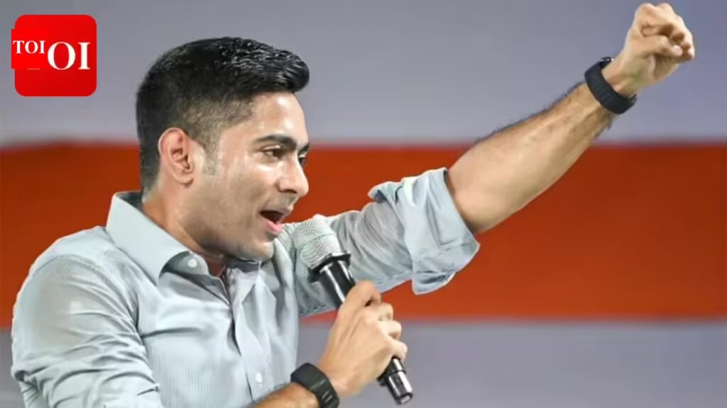 ‘सुप्रीम कमांडर की अनदेखी’: टीएमसी के अभिषेक बनर्जी ने राष्ट्रपति मुर्मू की ‘अपमान’ को लेकर केंद्र पर निशाना साधा