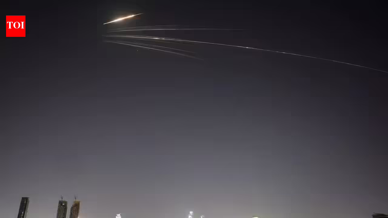 ईरान द्वारा पहली बार इजराइल के खिलाफ इस्तेमाल की गई ‘हज कासेम’ मिसाइल पर एक नजर