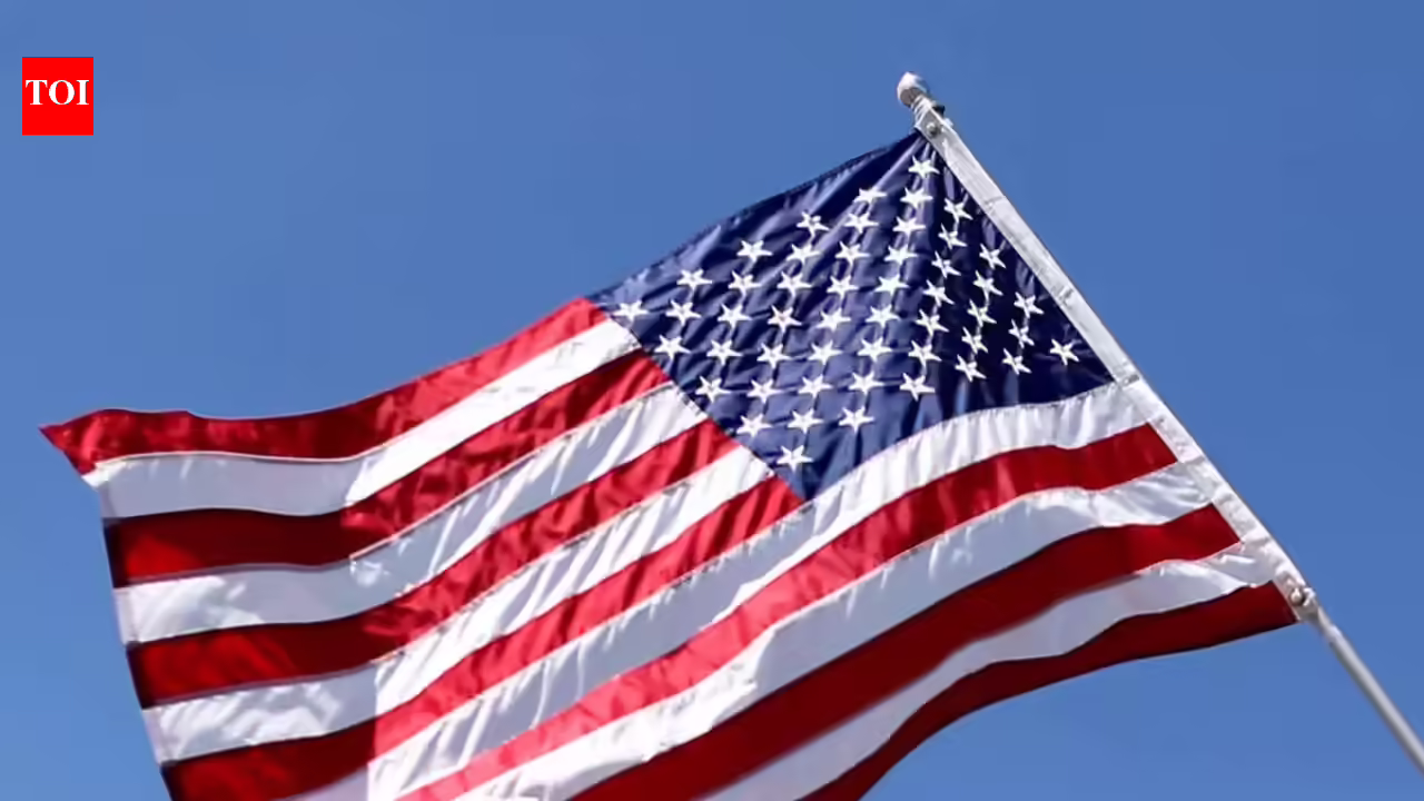 चीन में अमेरिका के चौथे सबसे अमीर आदमी का कहना है कि अमेरिकी बाजार मेरी कंपनी के बिना बर्बाद हो गया है