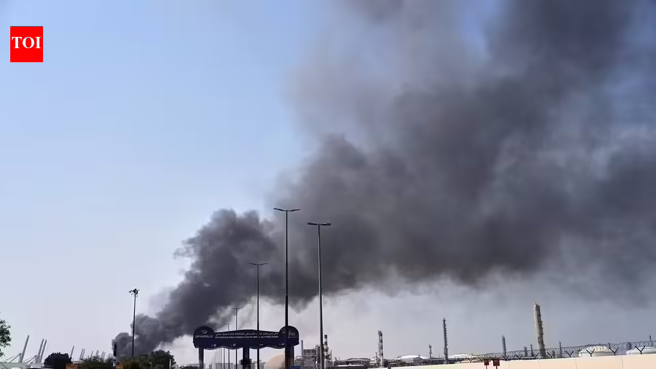 दबाव, अभी तक शांति नहीं: कैसे सऊदी, यूएई, कुवैत चाहते हैं कि ईरान युद्ध करे 3 दबाव, अभी तक शांति नहीं: कैसे सऊदी, यूएई, कुवैत चाहते हैं कि ईरान युद्ध करे