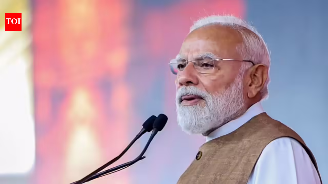 ‘भारत ने मध्य पूर्व की स्थिति को अच्छे से संभाला, लेकिन विपक्ष अराजकता फैलाना चाहता है’: पीएम मोदी