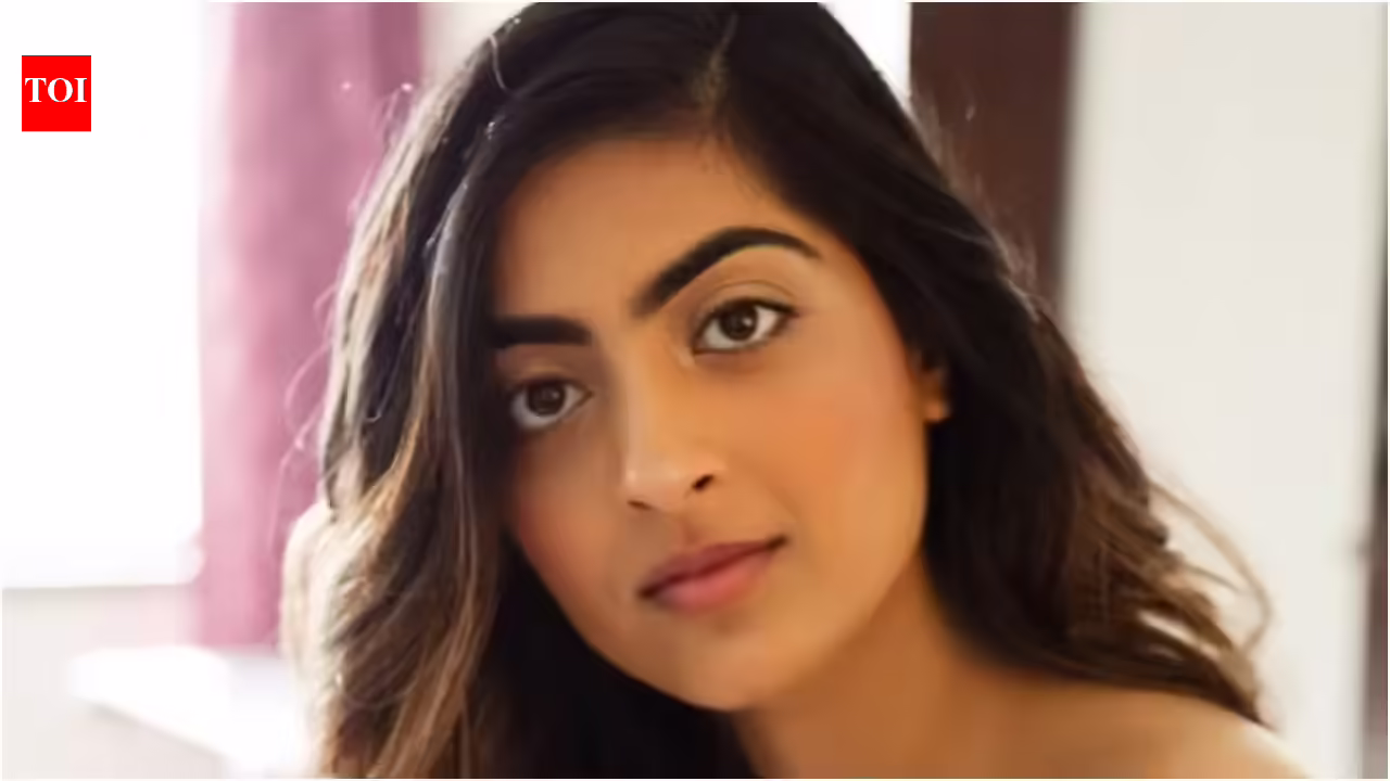 ज़ैन मैरी खान: आमिर खान की भतीजी ज़ैन मैरी खान ने आकाश मोहिमन के साथ वैवाहिक समस्याओं की अफवाहों पर चुप्पी तोड़ी: 'एक बहुत ही निजी बात' | हिंदी मूवी समाचार 10 ज़ैन मैरी खान: आमिर खान की भतीजी ज़ैन मैरी खान ने आकाश मोहिमन के साथ वैवाहिक समस्याओं की अफवाहों पर चुप्पी तोड़ी: ‘एक बहुत ही निजी बात’ | हिंदी मूवी समाचार