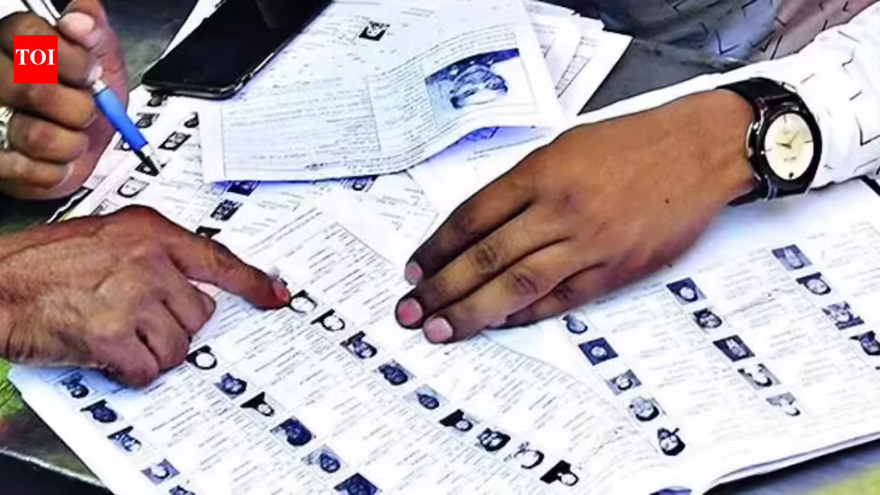 12 राज्यों/केंद्रशासित प्रदेशों में एसआईआर 5.2 करोड़ (10%) के कारण शुद्ध विलोपन हुआ; दूसरे चरण में 2 करोड़ शामिल