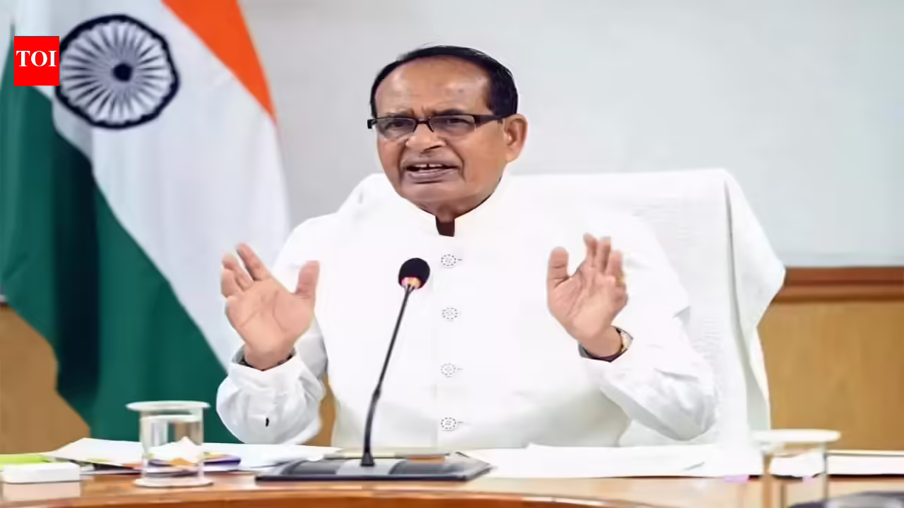 शिवराज को पर्यवेक्षक नियुक्त करने के साथ ही बीजेपी ने बिहार में सरकार बनाने की प्रक्रिया शुरू कर दी है