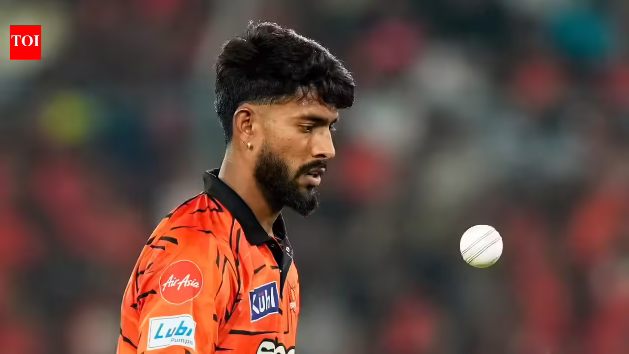 प्रफुल्ल हिंगे ने रचा आईपीएल का 19 साल का इतिहास, बने पहले... 2 प्रफुल्ल हिंगे ने रचा आईपीएल का 19 साल का इतिहास, बने पहले…