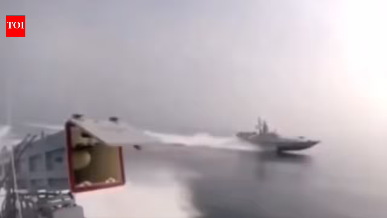 ‘पिक्चर अभी बाकी है’: ट्रम्प पर ईरान का बॉलीवुड तंज; मिसाइल नाव को ‘वार्मिंग अप’ चेतावनी देती है