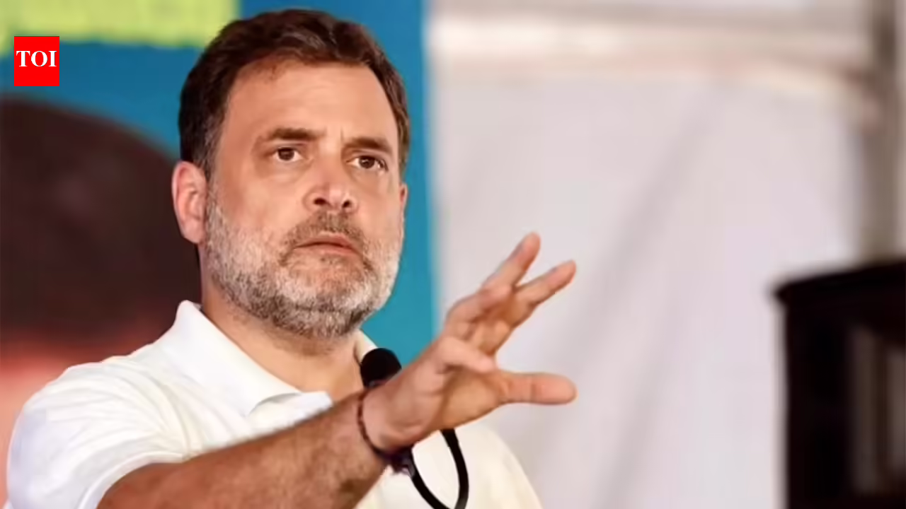 ‘पीएम मोदी गद्दार हैं’: राहुल ने ‘यूएस ट्रेड डील में भारत को बेच दिया’ वाला दावा दोहराया