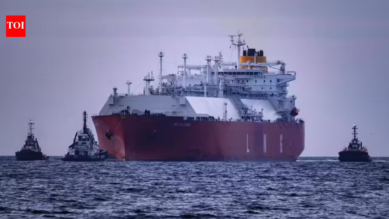 अमेरिका ने रूस से भारत आने वाली एलएनजी को मंजूरी दी: रिपोर्ट