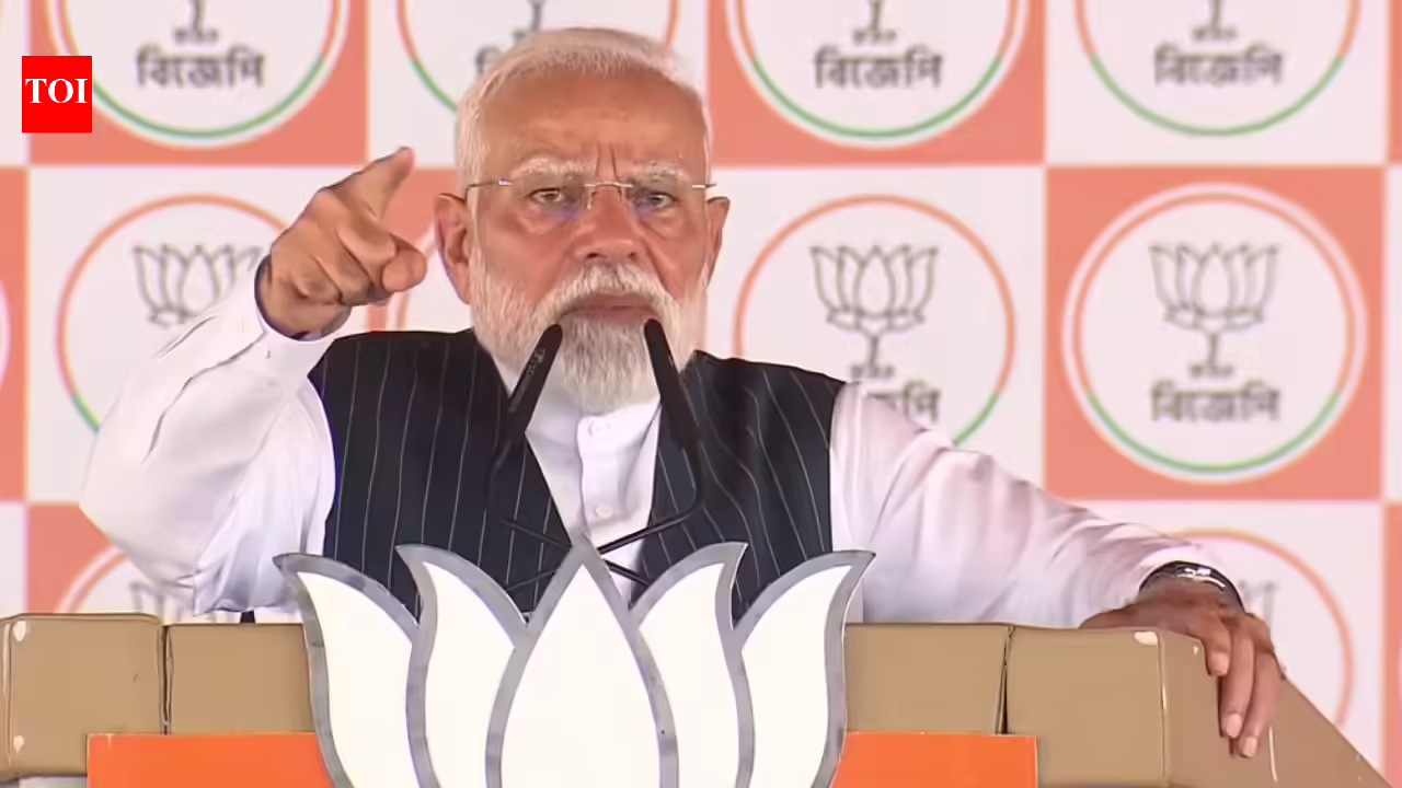 ‘मुफ़्त स्वास्थ्य सेवा, वार्षिक रु. 36,000’: पीएम मोदी ने बंगाल में बड़े पैमाने पर महिला केंद्रित चुनावी पिच का अनावरण किया