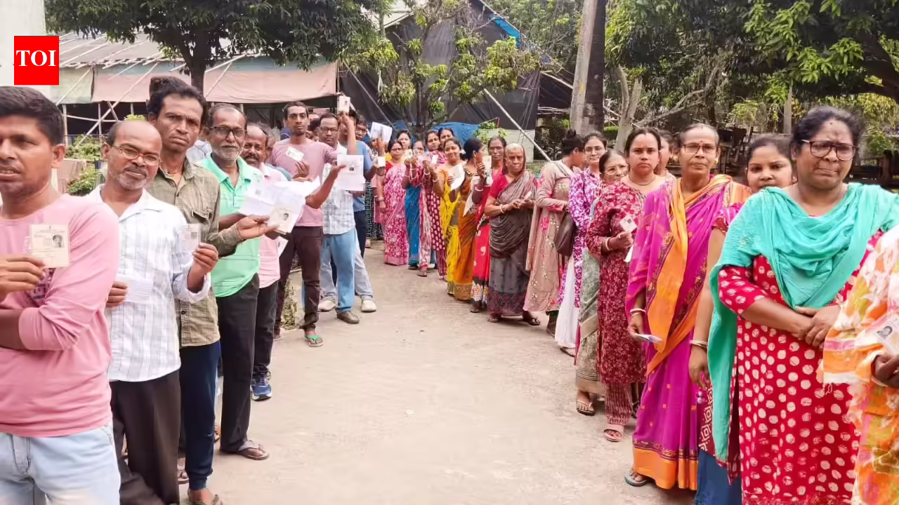 सुप्रीम कोर्ट ने कहा, बंगाल और तमिलनाडु में भारी मतदान लोकतंत्र के सच्चे संकेत हैं