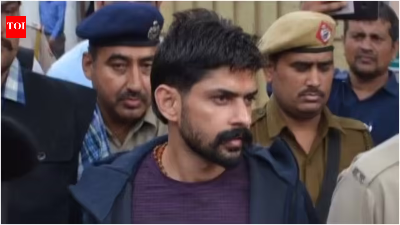 लॉरेंस ऑफ पंजाब: दिल्ली उच्च न्यायालय ने ‘लॉरेंस ऑफ पंजाब’ ओटीटी रिलीज पर याचिका का निपटारा किया, केंद्र की सलाह पर गौर किया | हिंदी मूवी समाचार