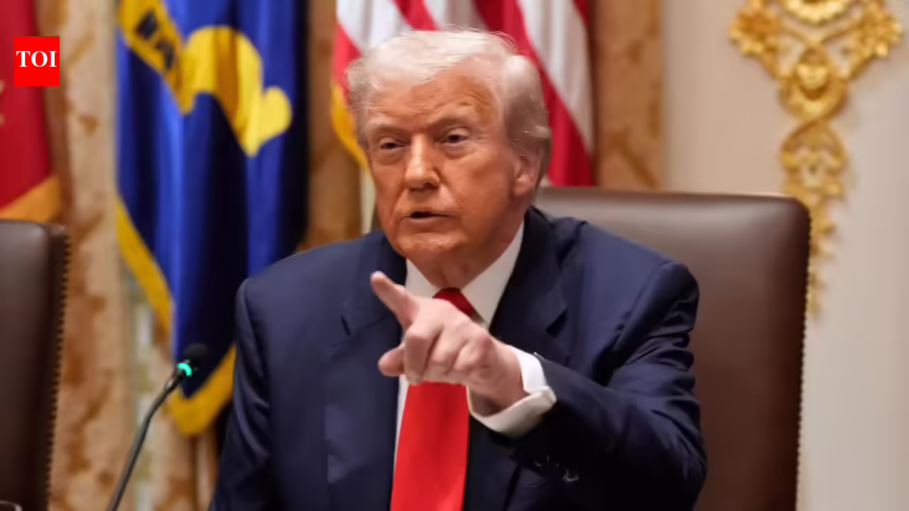 ‘मैं बलात्कारी नहीं हूं’: मीडिया डिनर के दौरान शूटिंग विवाद गहराने पर ट्रंप साक्षात्कार में भड़क उठे