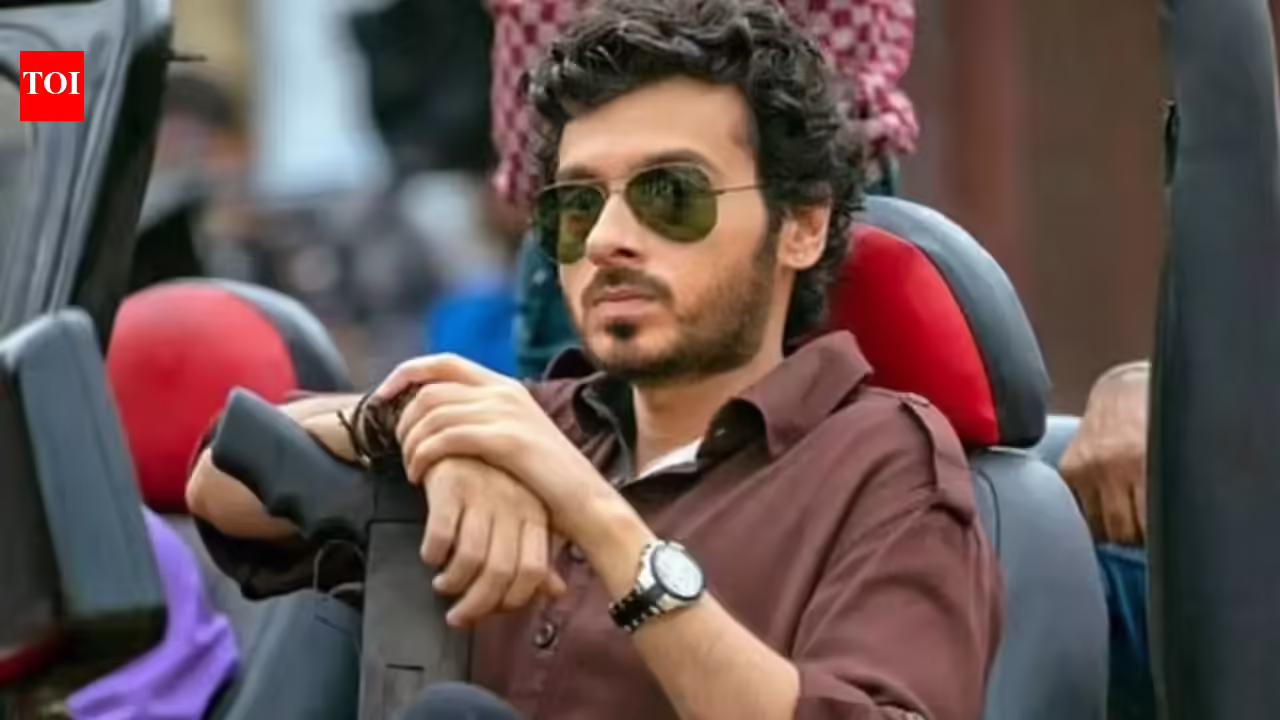 मिर्ज़ापुर – फ़िल्म: दिव्यांदु उर्फ ​​मुन्ना भैया ने ‘पूरे पैसे वापस’ सवारी का वादा किया, ‘यह बड़ी होगी, बहुत बड़ी’ |