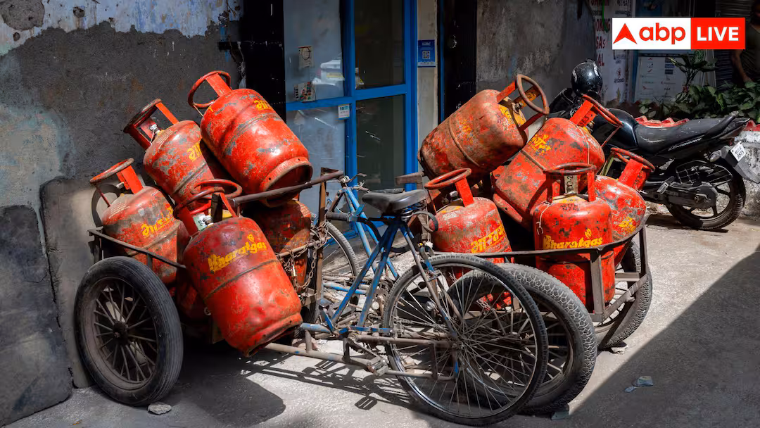 India vs Pakistan LPG Price: पाकिस्तान में सरकार को कितने रुपये का पड़ता है गैस सिलेंडर, भारत से कम या ज्यादा?