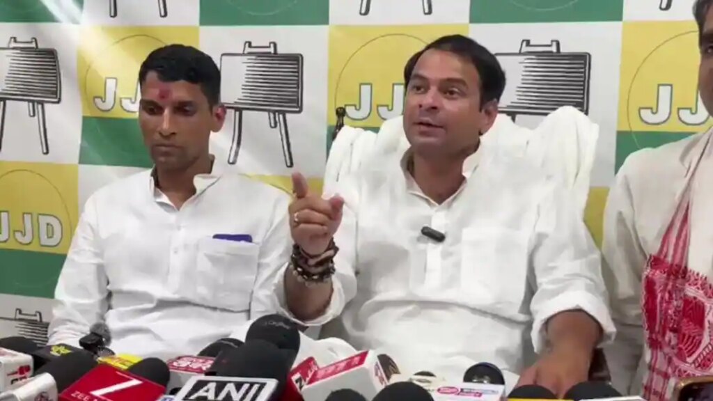 अनुष्का के भाई आकाश के आरोपों पर तेज प्रताप का सनसनीखेज खुलासा, कहा- ‘हमको ये लोग…’