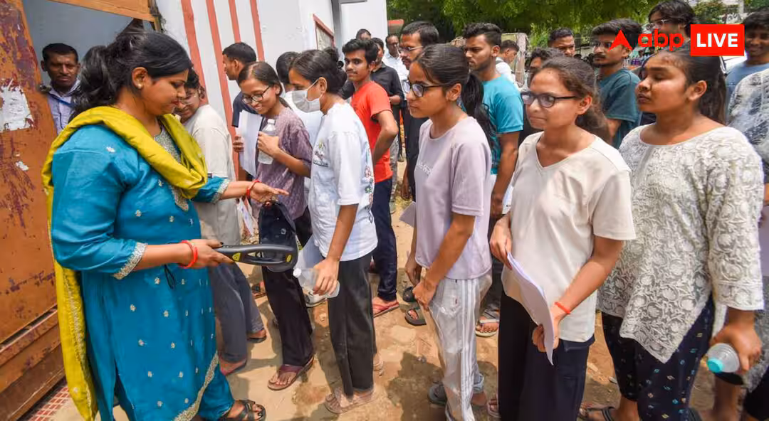 NEET UG 2026 री-एग्जाम का एडमिट कार्ड जारी, इस डायरेक्ट लिंक से करें डाउनलोड