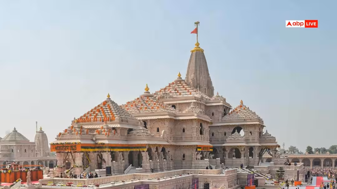 ‘कहीं किसी को बचाने की कोशिश तो नहीं?’ राम मंदिर चढ़ावा विवाद पर संतों ने क्या कुछ कहा?