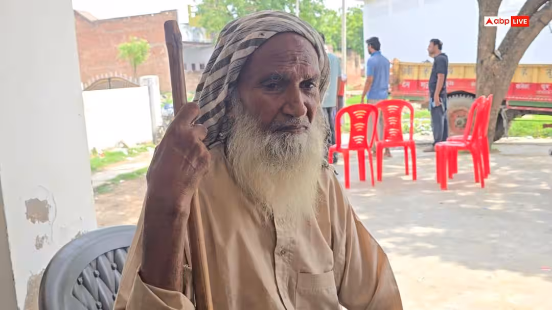 फतेहपुर: खाड़ी से पैसे कमाकर लौटे पति को पत्नी ने प्रेमी संग दिया जहर, पिता मांग रहा इंसाफ