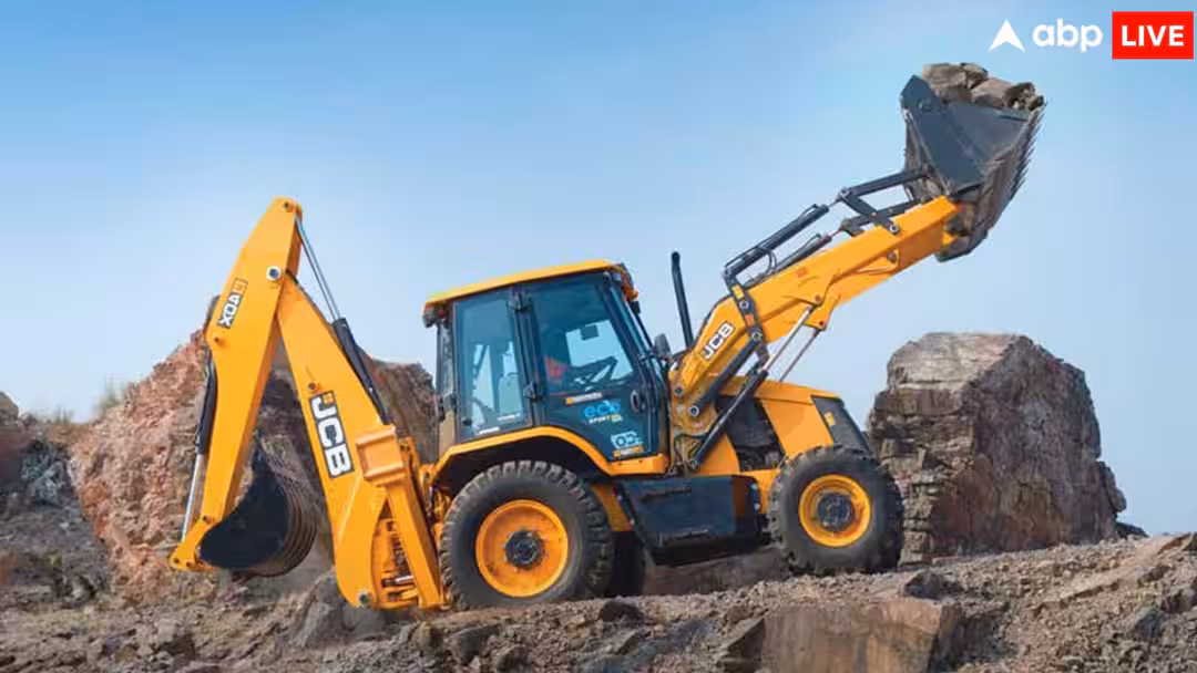 JCB के सबसे ज्यादा बिकने वाले बुलडोजर की क्या है कीमत? जानिए दिल्ली में कितने का मिलेगा