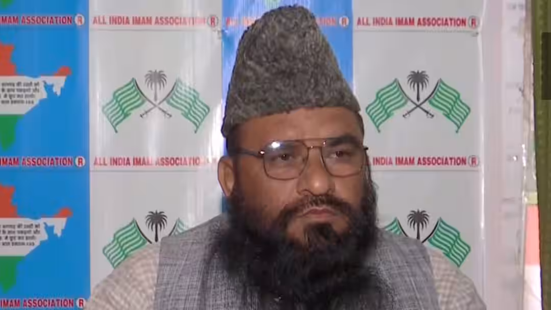 ‘भारत संविधान से चलता है, शरिया से नहीं’, साजिद रशीदी को बाबूलाल मरांडी का दो टूक जवाब, क्या बोले शाहनवाज हुसैन?